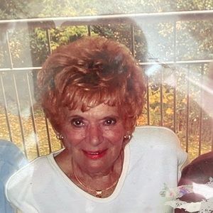 My Mom-My fashionista till the end💕❤️